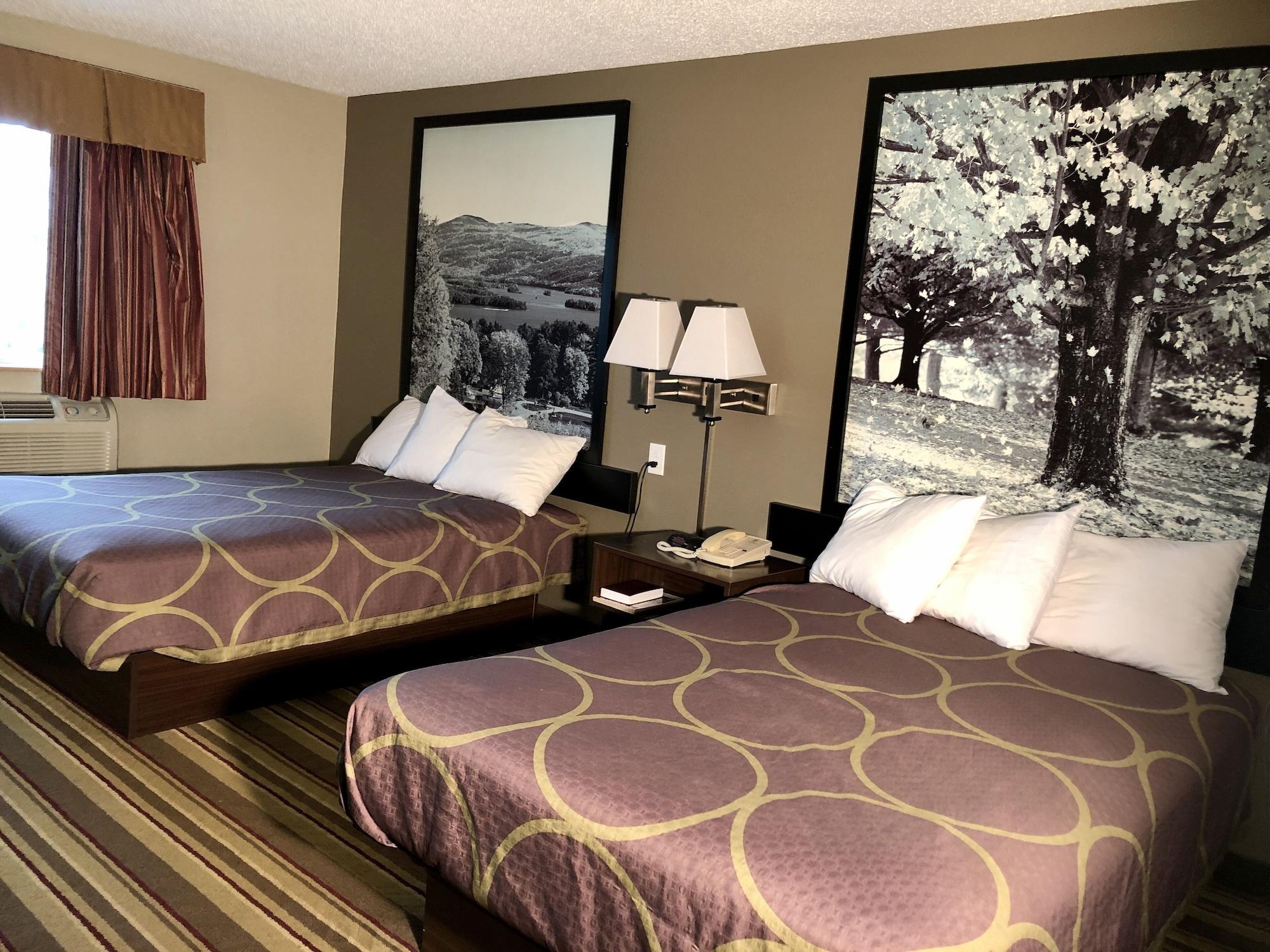 Super 8 By Wyndham Latham - Albany Airport Hotell Eksteriør bilde