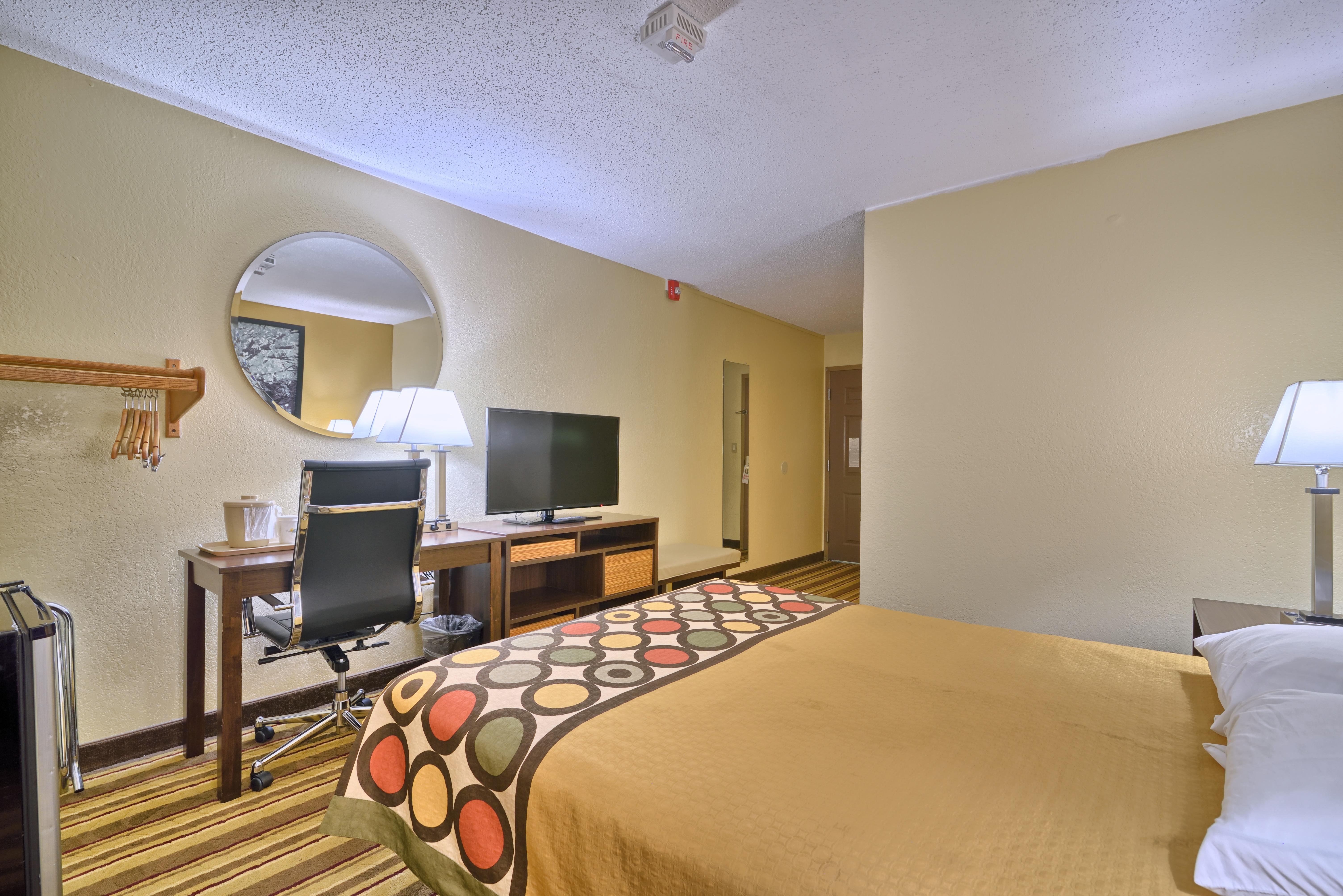 Super 8 By Wyndham Latham - Albany Airport Hotell Eksteriør bilde