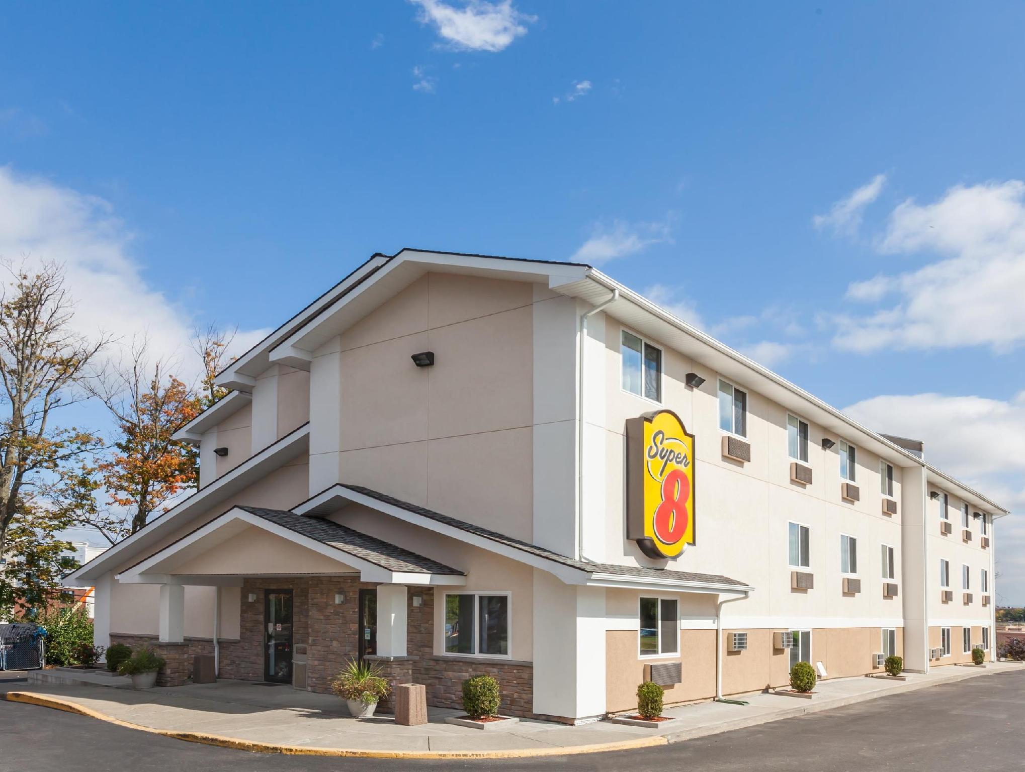 Super 8 By Wyndham Latham - Albany Airport Hotell Eksteriør bilde