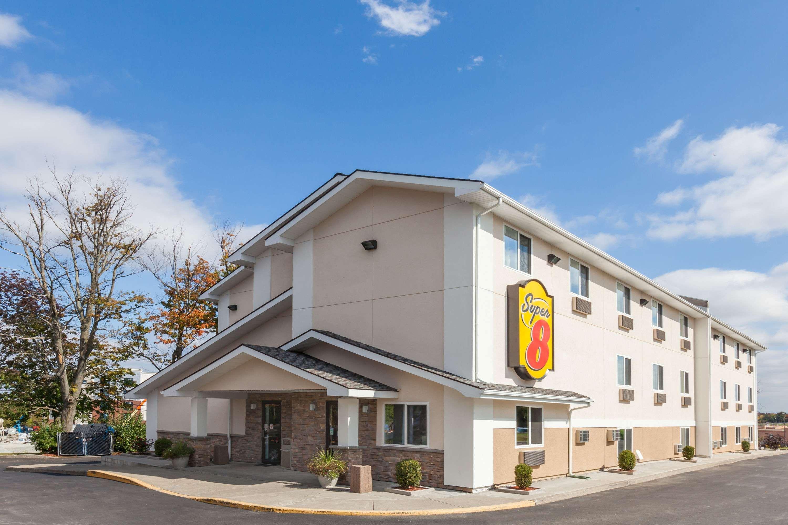 Super 8 By Wyndham Latham - Albany Airport Hotell Eksteriør bilde